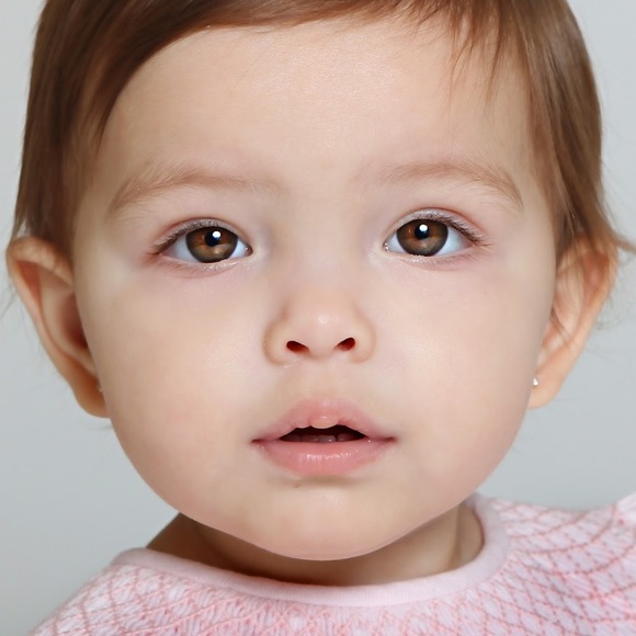 Meet your Posher, Rocio - Picture 1 of 1